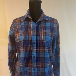 L.L. Bean women’s flannel button down small relaxed fit blue and purple plaid